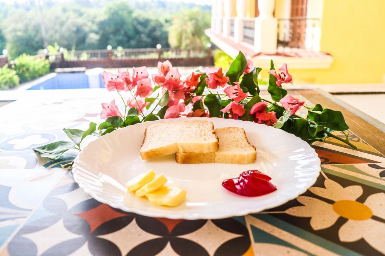 Crystal Serenity Boutique Resort Мандрем Экстерьер фото